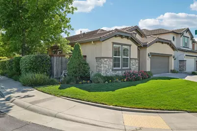 2201 Clearbrook Circle, Roseville, CA 95747 - Photo 3