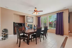 2201 Clearbrook Cir, Roseville, CA 95747 - Photo 9