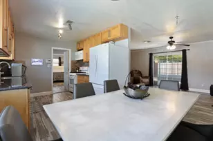 42 C St, Galt, CA 95632 - Photo 9