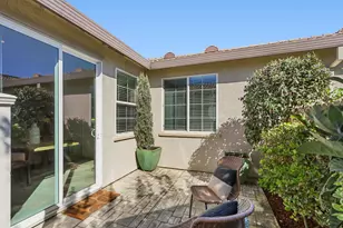 2128 Ragen Pl, Woodland, CA 95776 - Photo 35