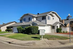390 Elgin Ave, Lodi, CA 95240 - Photo 1