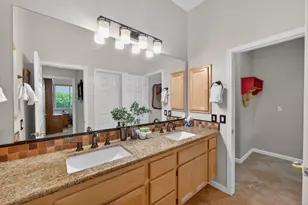 1817 Titian Ct, Davis, CA 95618 - Photo 39