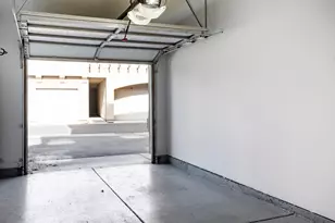 1300 Moon Cir, Folsom, CA 95630 - Photo 23