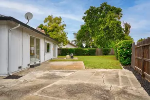 2573 Bunker Hill Dr, Stockton, CA 95209 - Photo 29