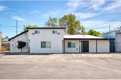 1432 Page Court, Modesto, CA 95354 - Photo 1