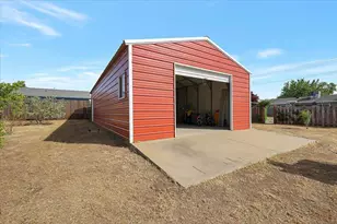 229 W Delano St, Elverta, CA 95626 - Photo 31