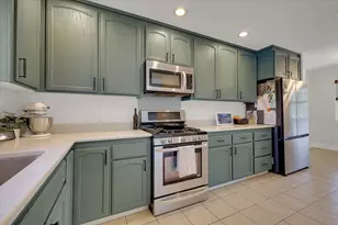 229 W Delano St, Elverta, CA 95626 - Photo 3