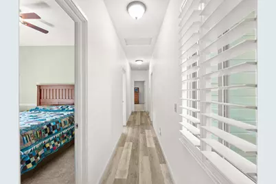 8833 Mountbatten Way, Elk Grove, CA 95624 - Photo 21