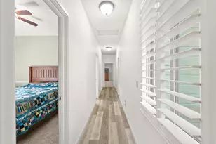 8833 Mountbatten Way, Elk Grove, CA 95624 - Photo 21