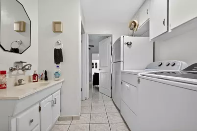 19195 Dahlin Road, Escalon, CA 95320 - Photo 11