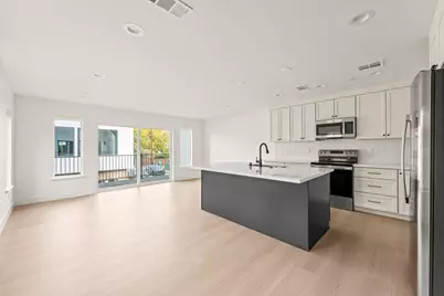 2505 W Street, Sacramento, CA 95818 - Photo 3
