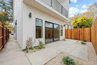 2505 W Street, Sacramento, CA 95818 - Photo 35