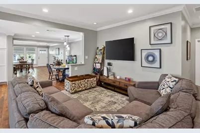 2551 Avalon Drive, Sacramento, CA 95821 - Photo 9