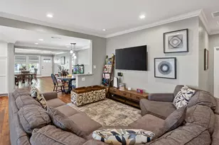 2551 Avalon Dr, Sacramento, CA 95821 - Photo 9