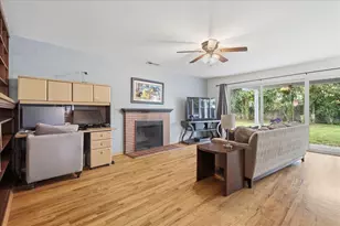 1437 W Elm St, Lodi, CA 95242 - Photo 7