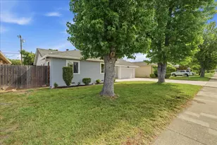 1437 W Elm St, Lodi, CA 95242 - Photo 3