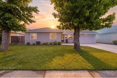 1437 W Elm Street, Lodi, CA 95242 - Photo 1