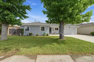 1437 W Elm St, Lodi, CA 95242 - Photo 1