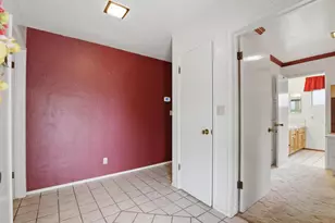 1222 Hillcrest Ave, Yuba City, CA 95991 - Photo 5