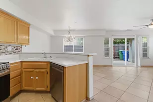 829 Grizzly Mesa Ct, Galt, CA 95632 - Photo 17