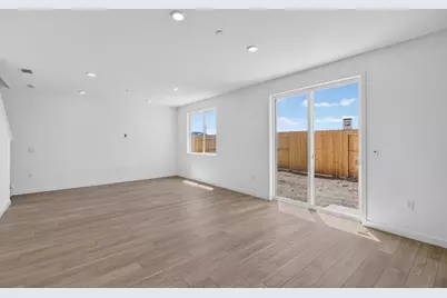 5089 Rain Shadow Way, Roseville, CA 95747 - Photo 7