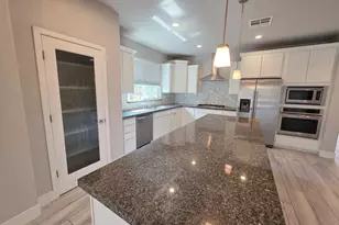 5873 Da Vinci Way, Sacramento, CA 95835 - Photo 7