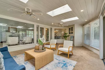 1071 W Monterey Avenue, Stockton, CA 95204 - Photo 45