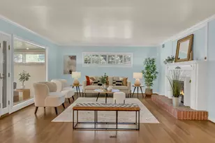 1071 W Monterey Ave, Stockton, CA 95204 - Photo 9