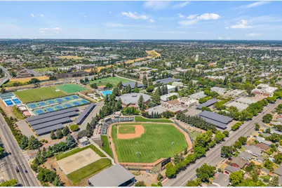 1071 W Monterey Avenue, Stockton, CA 95204 - Photo 57