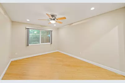 7523 Sunfaire Lane, Sacramento, CA 95828 - Photo 21