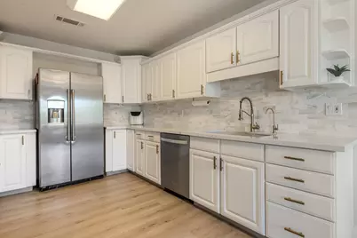 8300 Jantzen Road, Modesto, CA 95357 - Photo 17