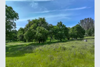 1301 Lomita Court, El Dorado Hills, CA 95762 - Photo 3