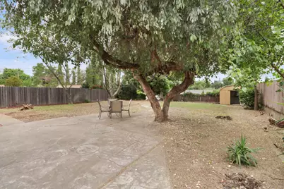 1421 Oakmont Drive, Roseville, CA 95661 - Photo 31