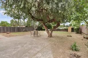 1421 Oakmont Dr, Roseville, CA 95661 - Photo 31