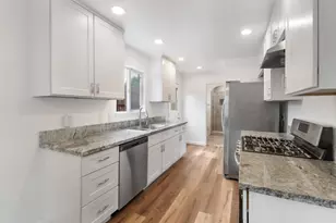 1421 Oakmont Dr, Roseville, CA 95661 - Photo 13