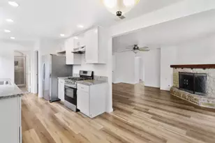 1421 Oakmont Dr, Roseville, CA 95661 - Photo 11