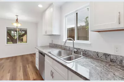 1421 Oakmont Drive, Roseville, CA 95661 - Photo 15