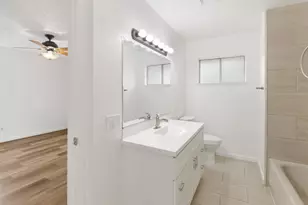 1421 Oakmont Dr, Roseville, CA 95661 - Photo 21