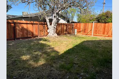 1501 Pelton Avenue, Modesto, CA 95351 - Photo 17