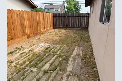 1501 Pelton Avenue, Modesto, CA 95351 - Photo 15