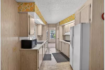 N West Lane #33, Stockton, CA 95210 - Photo 17