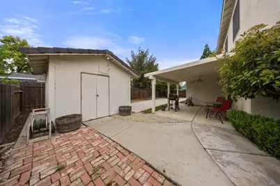 2101 Arabian Way, Turlock, CA 95380 - Photo 35