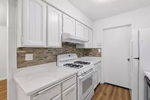 6244 43rd St, Sacramento, CA 95824 - Photo 29