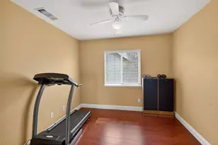 8850 Black Marlin Ct, Sacramento, CA 95828 - Photo 33