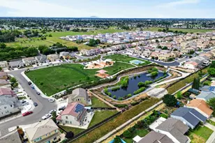 8850 Black Marlin Ct, Sacramento, CA 95828 - Photo 71