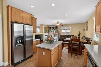 8850 Black Marlin Court, Sacramento, CA 95828 - Photo 21