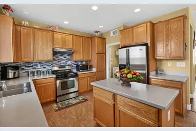 8850 Black Marlin Court, Sacramento, CA 95828 - Photo 23