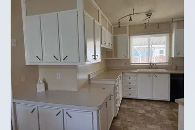 Capital Circle, Sacramento, CA 95828 - Photo 7