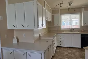 Capital Circle, Sacramento, CA 95828 - Photo 7