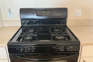 Capital Circle, Sacramento, CA 95828 - Photo 33